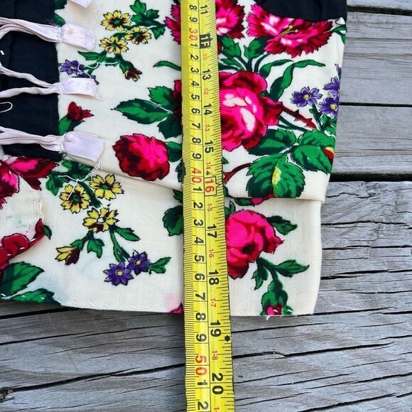 Vintage 1920s Antique Slovak Bustier Women’s Floral Handmade Vest Blouse - Picture 8 of 8